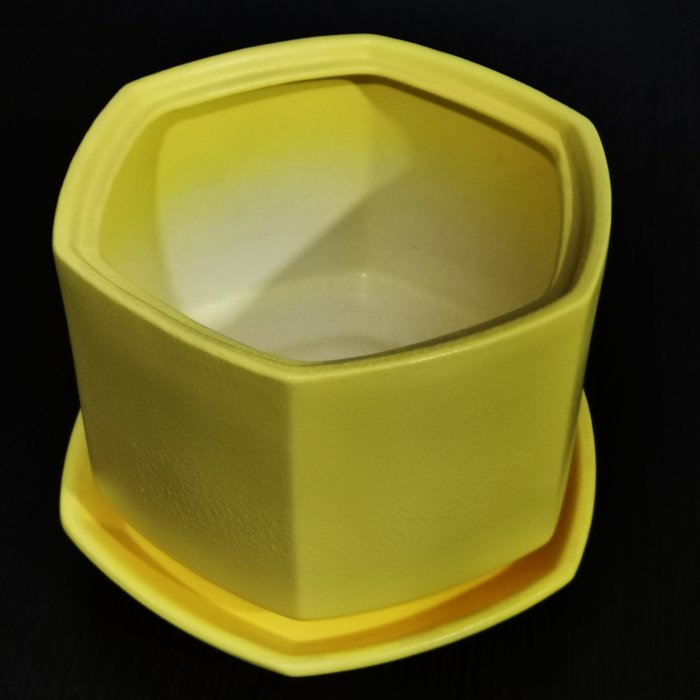 Керамический горшок с поддоном "Меркурий №2", 1 сорт, желтый. Котовская керамика.