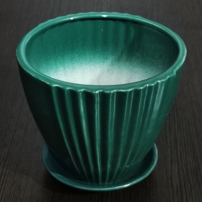 Керамический горшок с поддоном "Нежность №2", зеленый.