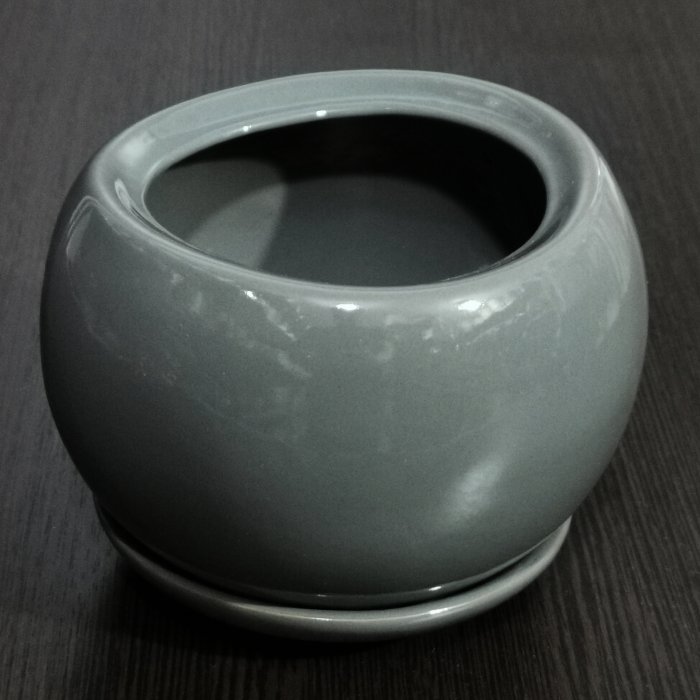Керамический горшок с поддоном "Адель №3", 1 сорт, серый. Котовская керамика.