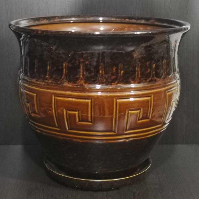 Керамический горшок с поддоном "Аттика большой", 1 сорт, коричневый. Котовская керамика.
