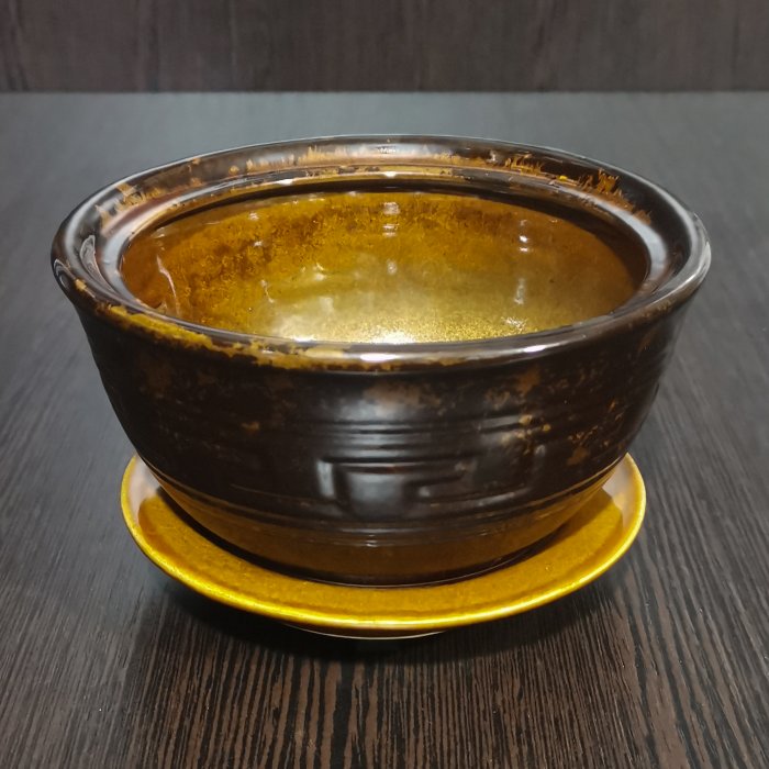Керамический горшок с поддоном "Меандр №3", 1 сорт, коричневый. Котовская керамика.