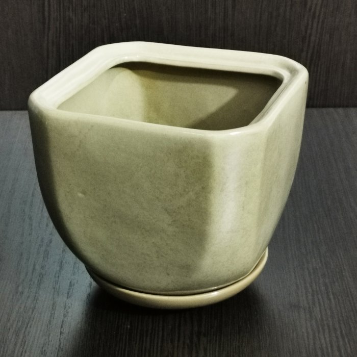 Керамический горшок с поддоном "Жасмин №2", 1 сорт, бежевый. Котовская керамика.
