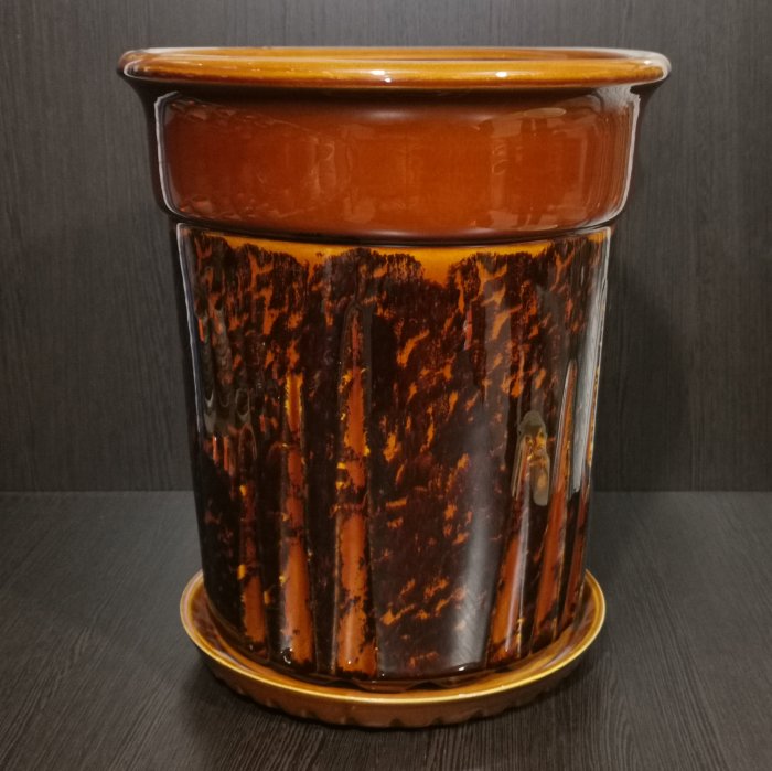 Керамический горшок с поддоном "Гардея", 1 сорт, коричневый. Котовская керамика
