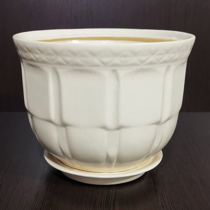 Керамический горшок с поддоном "Атлант №2", 1 сорт, белый. Котовская керамика.