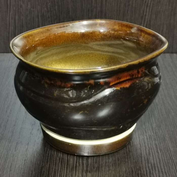 Керамический горшок с поддоном "Домик в деревне №3", 1 сорт, коричневый. Котовская керамика.